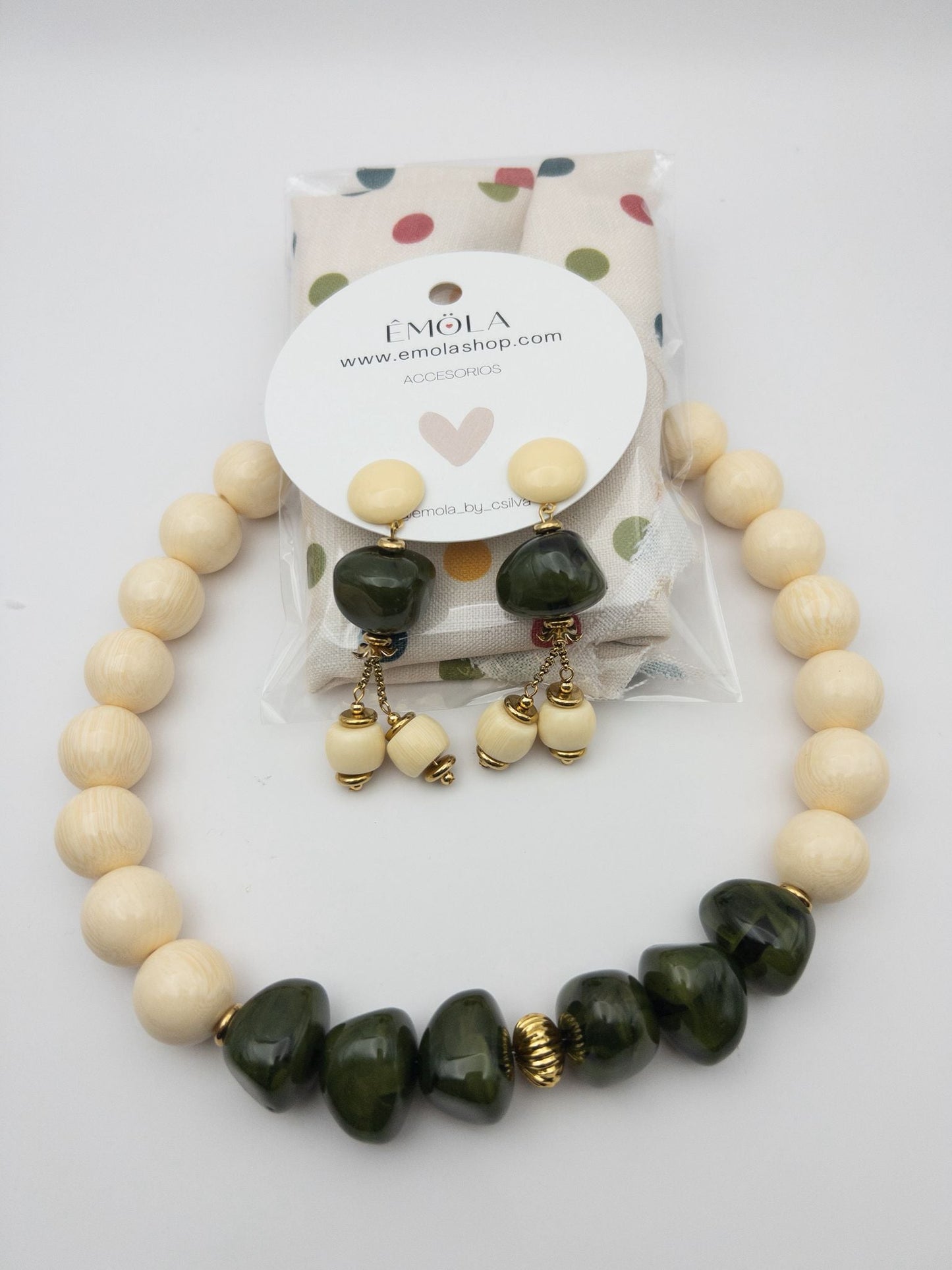 Collar Maria Beige - Image 8601