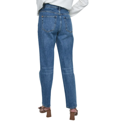 JEANS MOM FIT AZUL CLARO