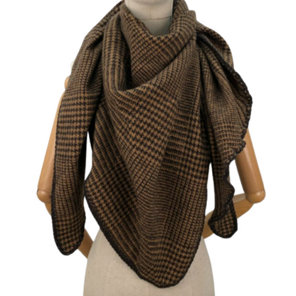 Pañoleta triangulo mini cuadros